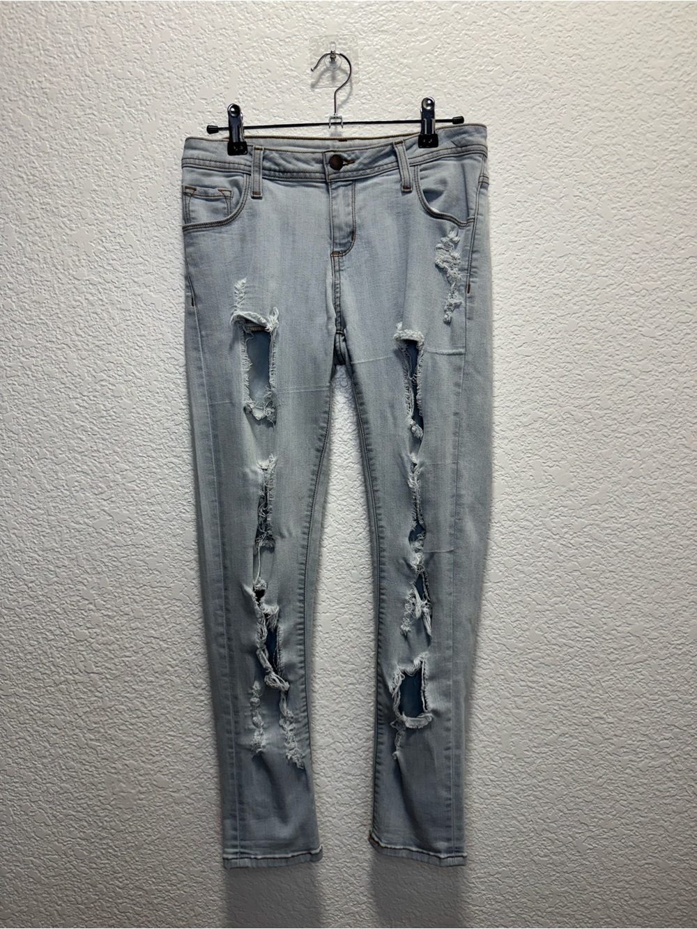 Encore Jeans Women’s Skinny Ripped Light Blue